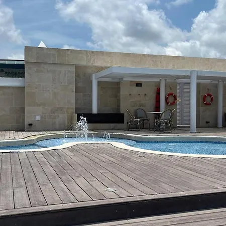 Apartamento Penthouse Con Hermosa Vista Al Mar *