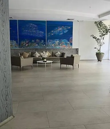 Penthouse Con Hermosa Vista Al Mar